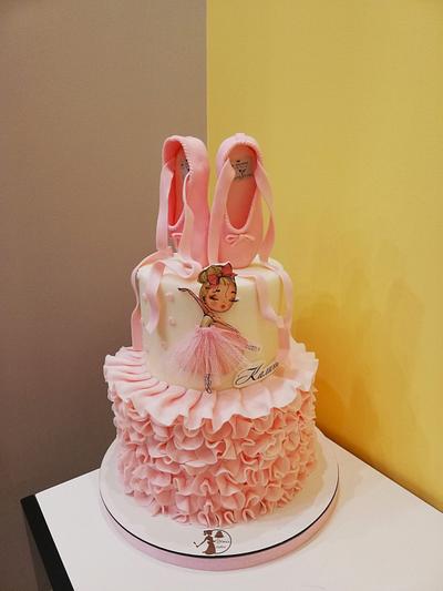 Ballerina - Cake by Nora Yoncheva