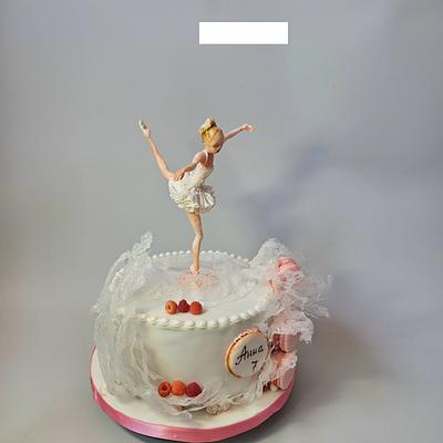 Ballerina  - Cake by Desislavako