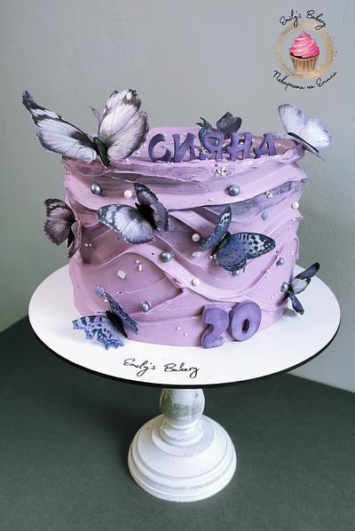 Fly fly Butterflies  - Cake by Emily's Bakery