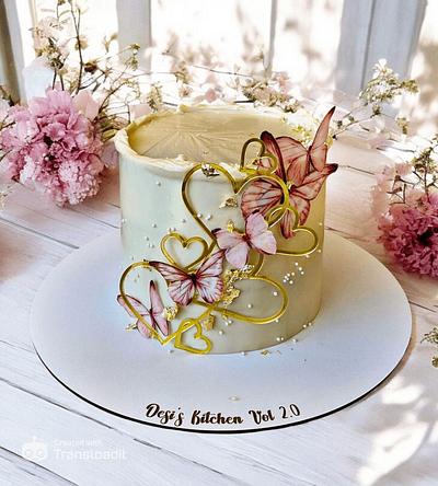 The simplicity and butterfly  - Cake by Desi Nestorova 