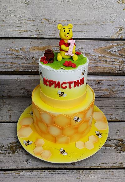 Winnie the Pooh - Cake by Нели Христова