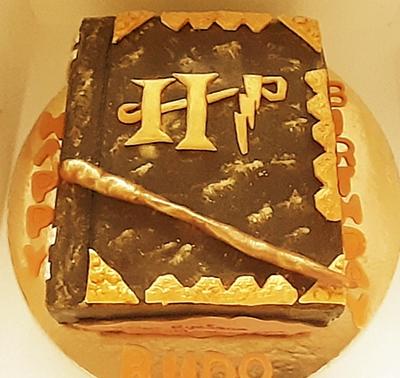 Birthday Cake.( zero fondant Harry Potter cake) - Cake by Suparna 