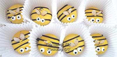 Oreo Bumble Bees - Cake by Donna Tokazowski- Cake Hatteras, Martinsburg WV