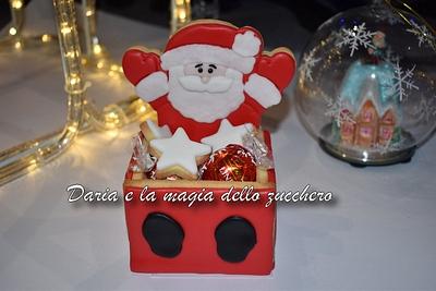 santa claus cookie box - Cake by Daria Albanese
