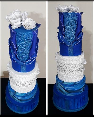 Lovely Blue - Cake by Analía Martínez