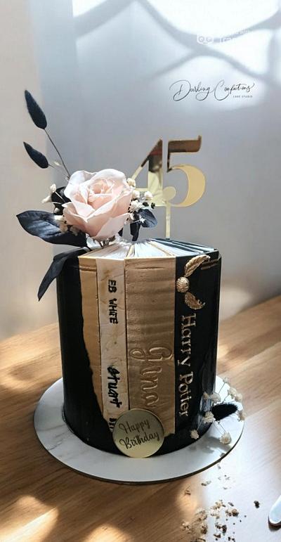 Book lover Cake - Cake by Jacqulin