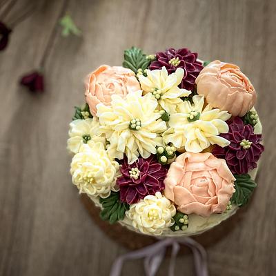 Korean Buttercream Flower - Cake by Phey