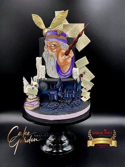 Harry Potter cake, hogwarts letters - Cake by Cake Garden 