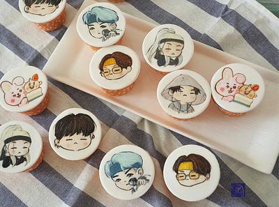 Hand Painting K-pop Cupcake - Cake by Ms. V