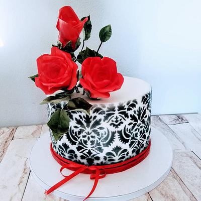 Damask  - Cake by alenascakes