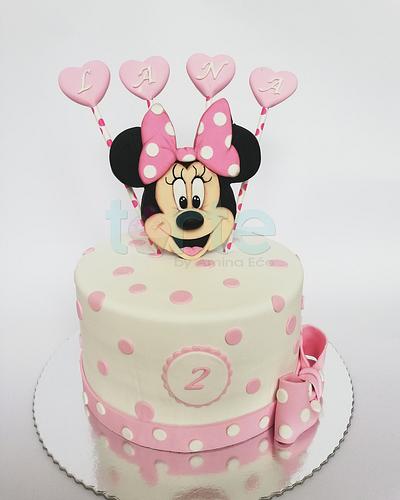 Lana's Minnie mouse birthday cake - Cake by Torte by Amina Eco