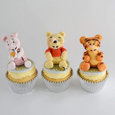 Winnie the Pooh and Friends Cupcakes - Cake by Juliana’s Cake Laboratory 