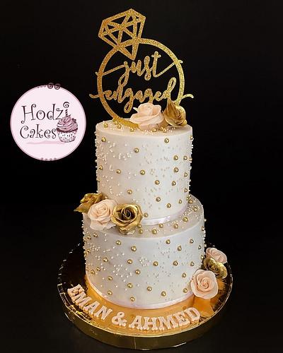 Floral Engagement Cake💛🤍💛 - Cake by Hend Taha-HODZI CAKES