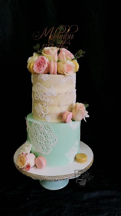 Lacey Bridal Shower  - Cake by sophia haniff