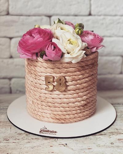 Flower cake - Cake by Martina Encheva