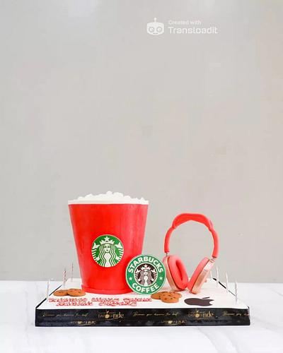 Starbucks Cup Birthday Cake - Cake by Dapoer Nde