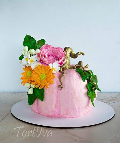 Pumpkin with flowers - Cake by TortIva