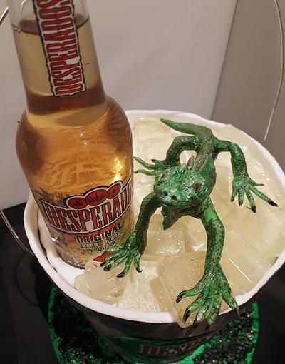 Desperado ice bucket  with Gecko included   - Cake by Pam41