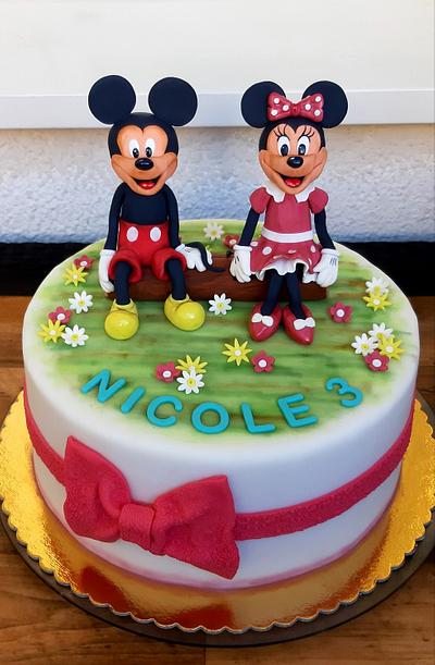 Mickey and Minnie  - Cake by Veronicakes
