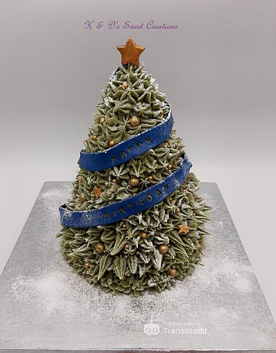 Christmas tree birthday cake - Cake by Konstantina - K & D's Sweet Creations