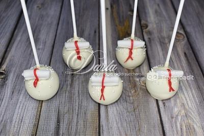 Graduation cake pops - Cake by Daria Albanese