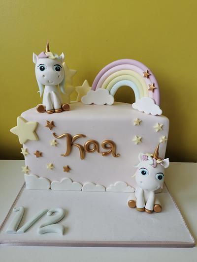 Unicorn - Cake by Stamena Dobrudjelieva