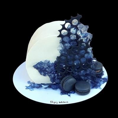 My birthday cake - Cake by Desi Nestorova 