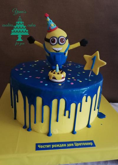 Minion cake 2  - Cake by YanaNeykova