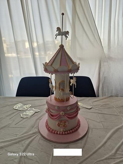 Carousel cake - Cake by Miavour's Bees Custom Cakes