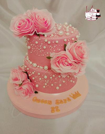 "Flowers cake" - Cake by Noha Sami