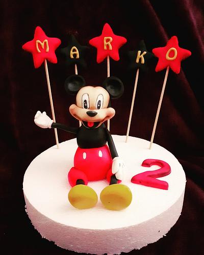 Mickey mouse cake topper - Cake by Cakes_bytea