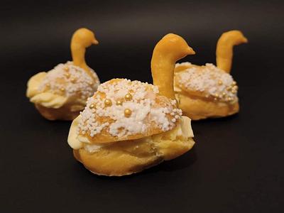 Choux Pastry Swans - Cake by Snezana