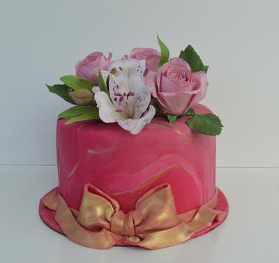 Cake with gum paste flowers - Cake by StelaKoleva
