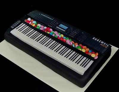 Cake Synthesizer - Cake by Sunny Dream