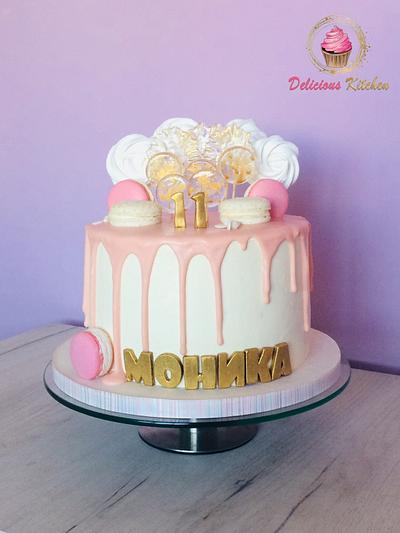 Birthday cake - Cake by Emily's Bakery