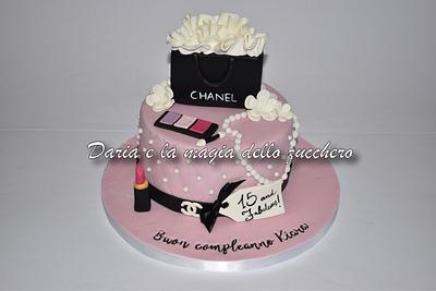 Chanel fashion cake - Cake by Daria Albanese