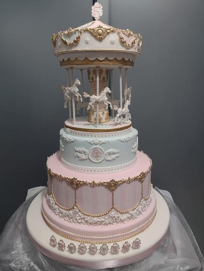 Carrousel - Cake by Julissa 
