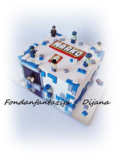 Lego police themed cake  - Cake by Fondantfantasy