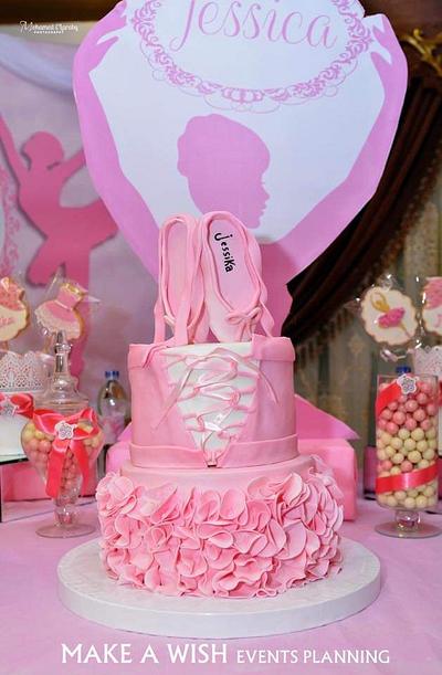 Our lovely work 😍😍 Jessika baby shower with Ballet Dancer them 🎀🌸 Cake by  - Cake by Lolodeliciouscake