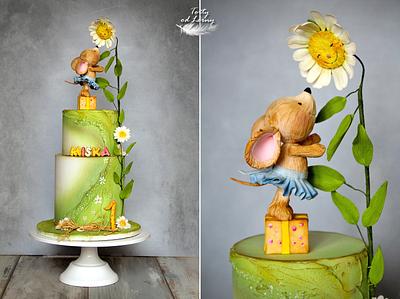 Little mouse and daisy  - Cake by Lorna