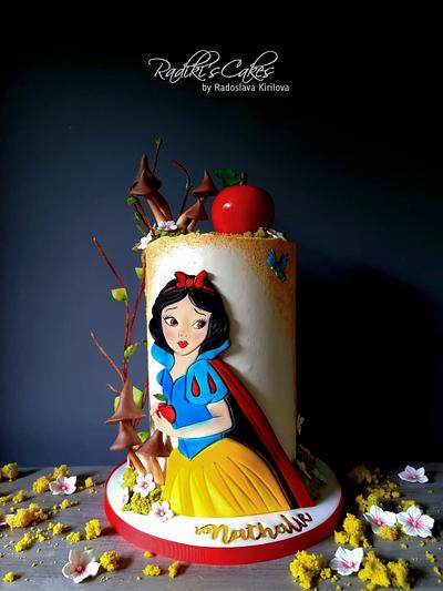 Snow white - Cake by Radoslava Kirilova (Radiki's Cakes)