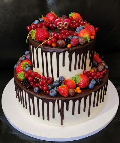 Drip cake - Cake by OSLAVKA