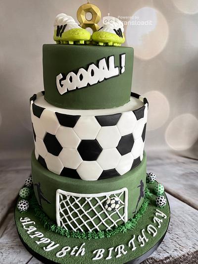 Samuel’s football party cake - Cake by Roberta