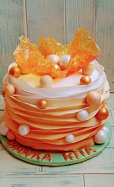 Elegant ruffles  - Cake by Édesvarázs