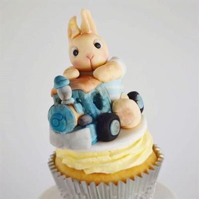 Bunny on a Train cupcake - Cake by Juliana’s Cake Laboratory 