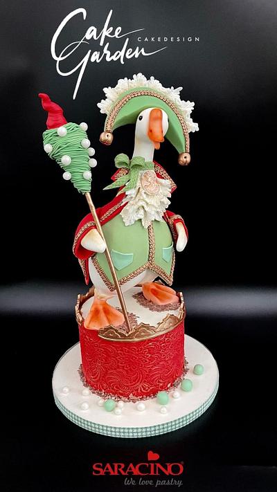 Goose Ringmaster -a circus cake collaboration - Cake by Cake Garden 