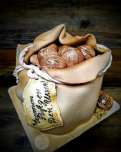 Cake bag with walnut - Cake by Nal