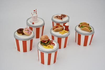 Fast Food Cupcakes  - Cake by Juliana’s Cake Laboratory 