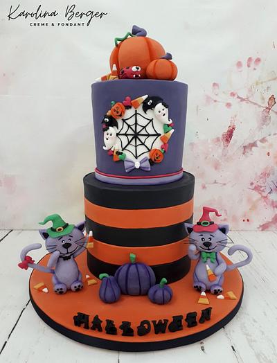 Happy Halloween !! - Cake by Creme & Fondant