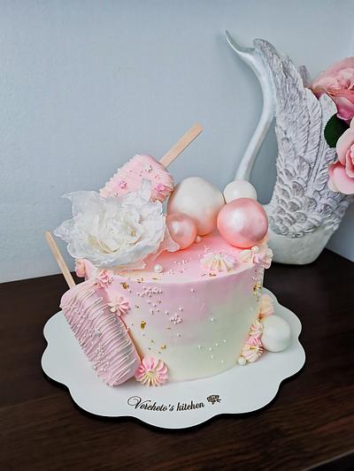 Lovely cake  - Cake by Vyara Blagoeva 
